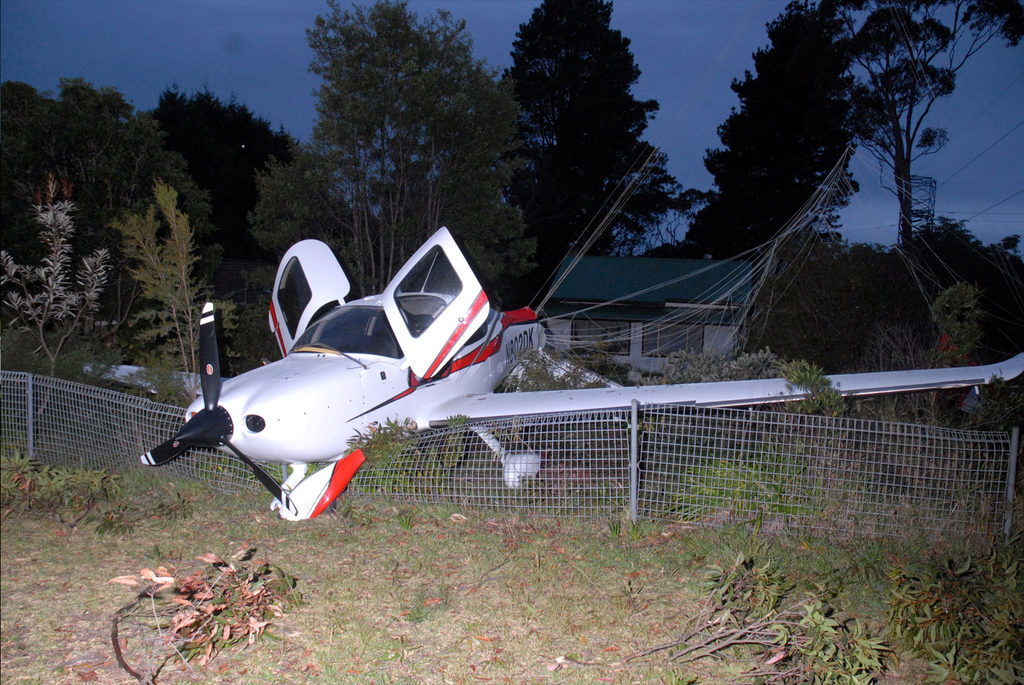 小飛機墜新州鄉下 4人罹難 Australian Chinese Daily 澳洲新聞